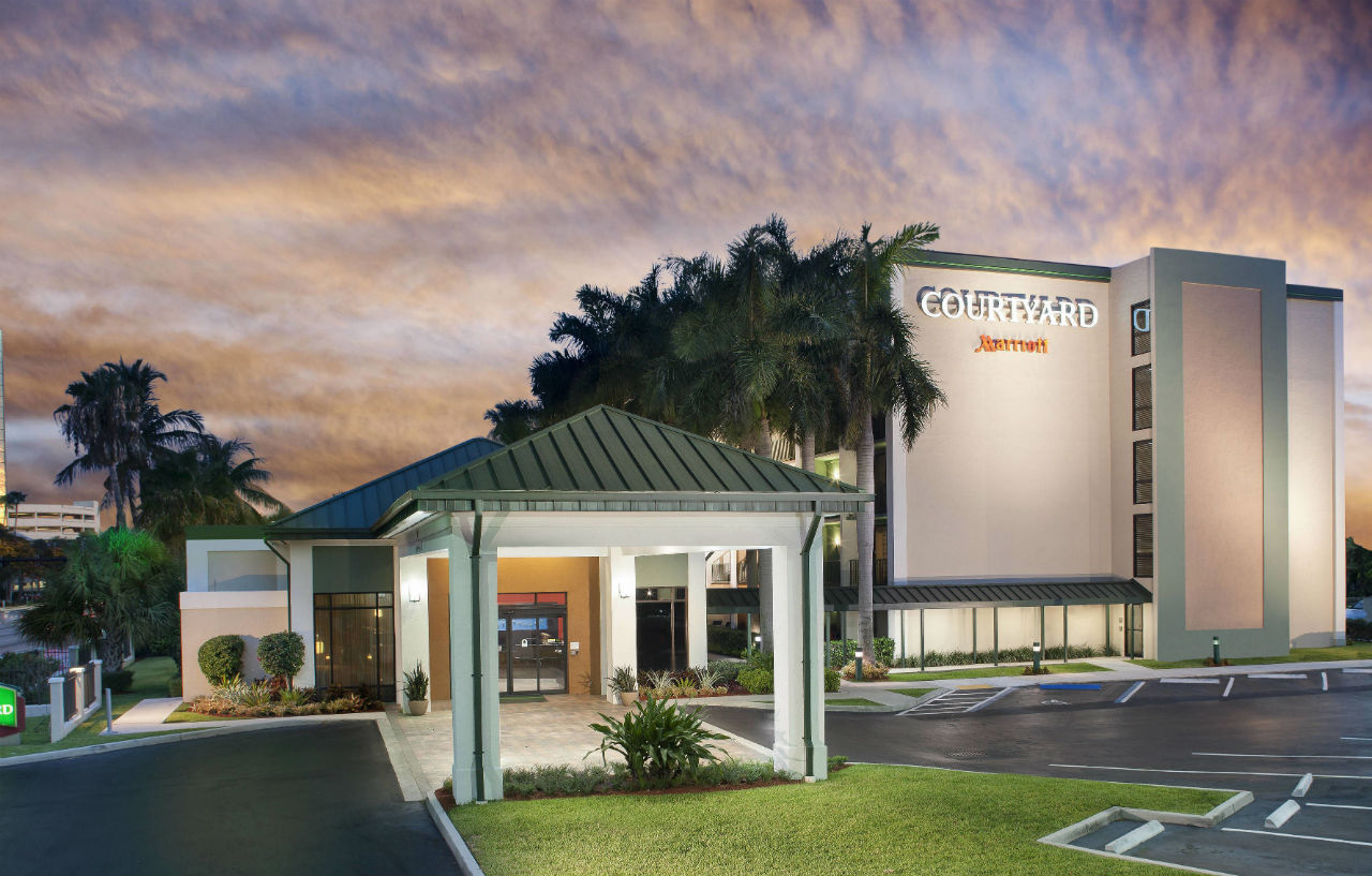 Courtyard By Marriott Fort Lauderdale East / Lauderdale-By-The-Sea Exterior foto